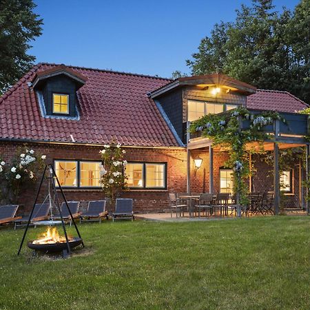 Ferienhaus "Altes Backhaus" - Gut Kletkamp Eksteriør bilde